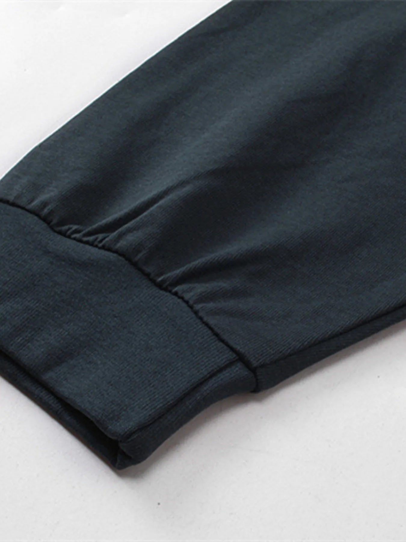 29d43b18bedd4499bf7a4eda56748737-Max-Origin