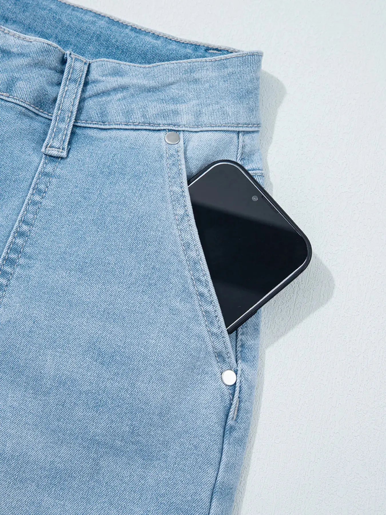 High Rise Barrel Jeans Relaxed Fit Patch Pocket Washed Stretch Denim For Everyday Wear Trendsi