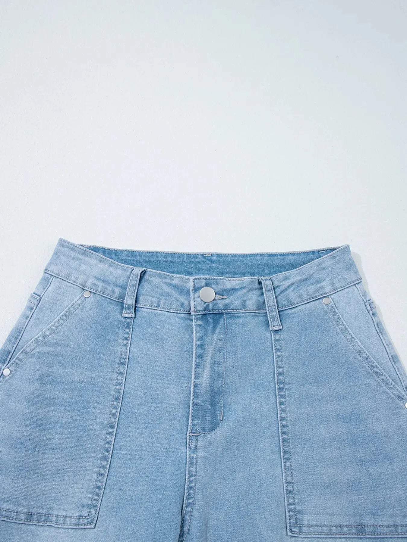 High Rise Barrel Jeans Relaxed Fit Patch Pocket Washed Stretch Denim For Everyday Wear Trendsi