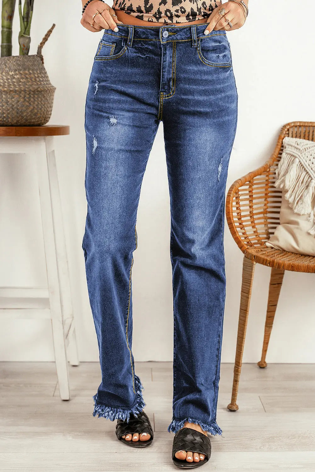 Ripped Frayed Hem Jeans Distressed Denim With Slight Stretch Long Regular Fit For Casual Chic Style Trendsi