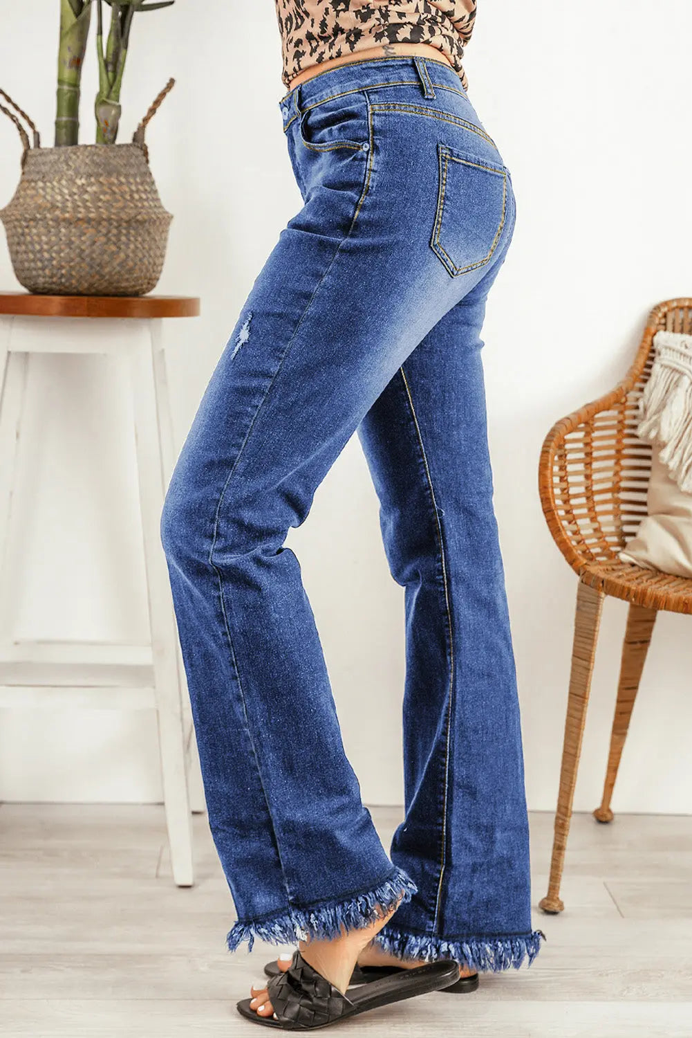 Ripped Frayed Hem Jeans Distressed Denim With Slight Stretch Long Regular Fit For Casual Chic Style Trendsi