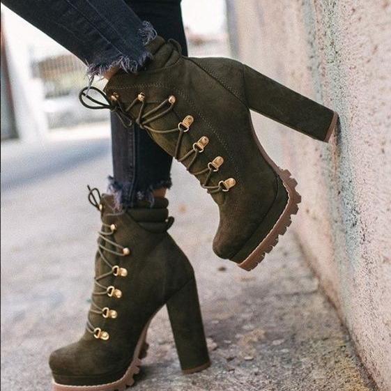 Table suede high heels